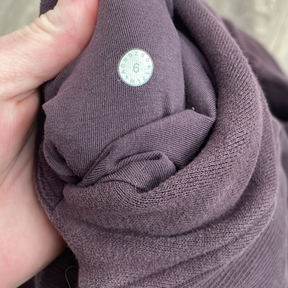 Lululemon Scuba Zip hoodie - Picture 2 of 2
